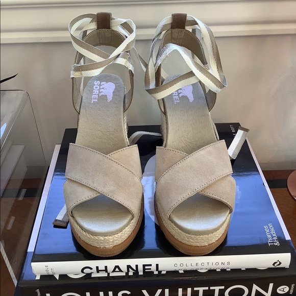 Sorel Joanie II Hi Ankle Lace Sandal - Picture 2 of 2